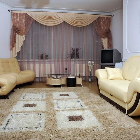 Majami Hotel تشيسيناو المظهر الخارجي الصورة