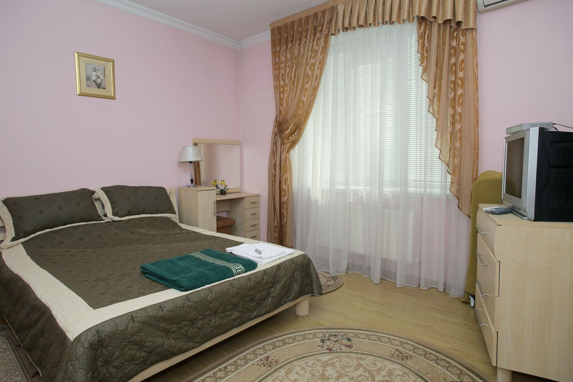Majami Hotel تشيسيناو المظهر الخارجي الصورة