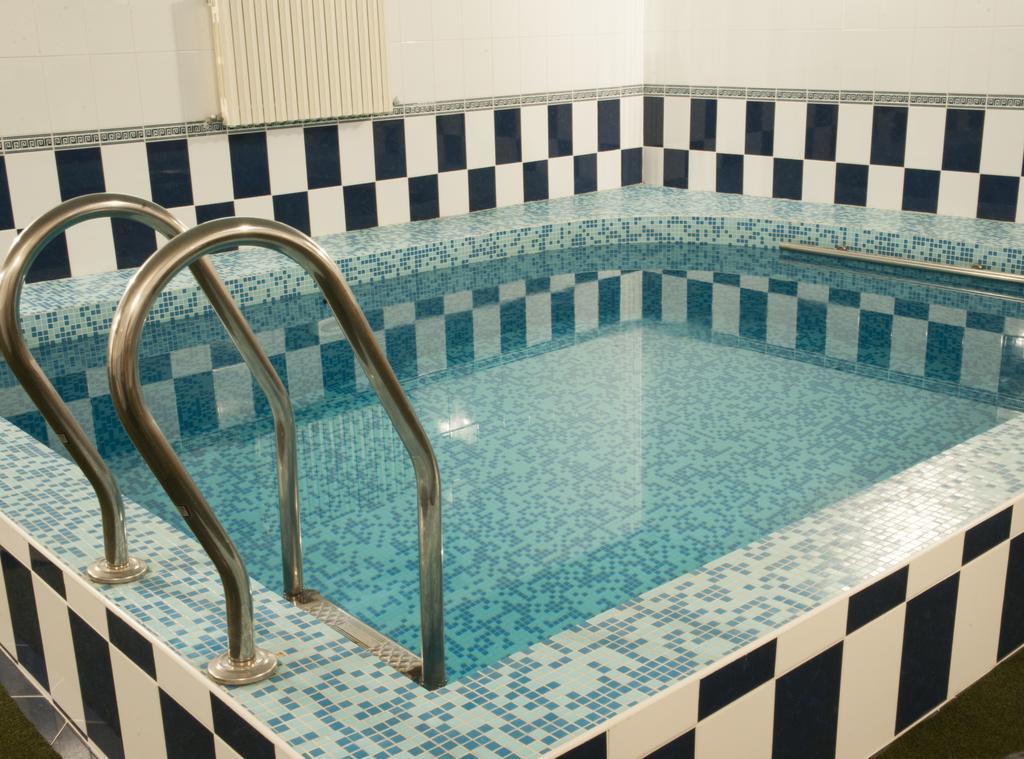 Majami Hotel تشيسيناو المظهر الخارجي الصورة