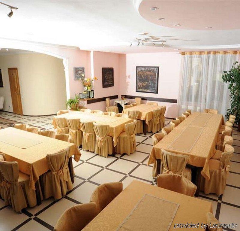 Majami Hotel تشيسيناو المظهر الخارجي الصورة