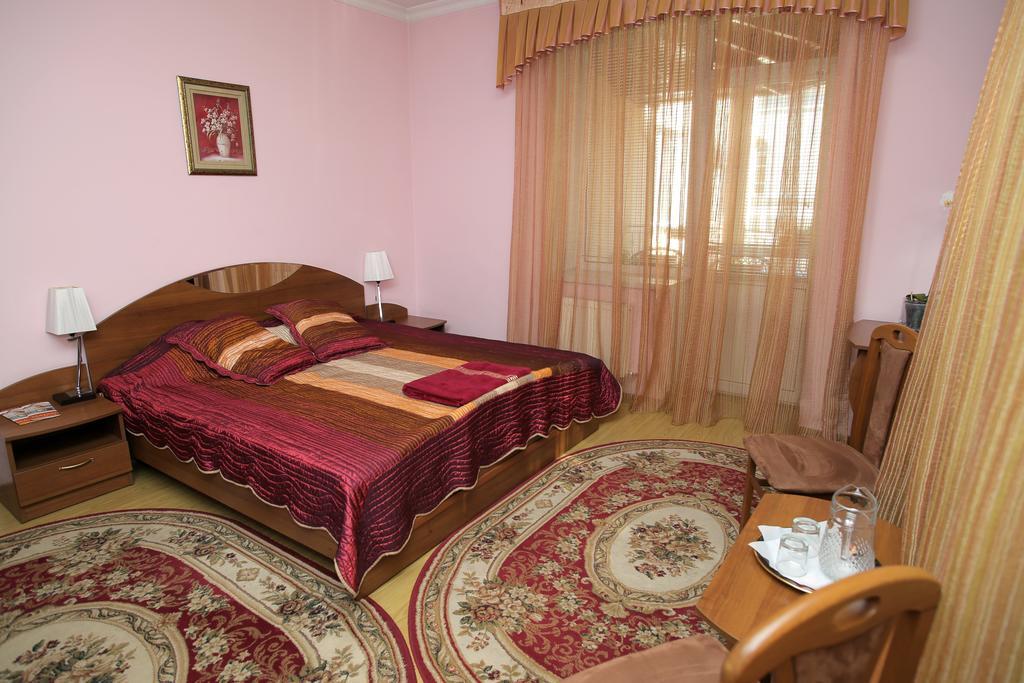 Majami Hotel تشيسيناو المظهر الخارجي الصورة